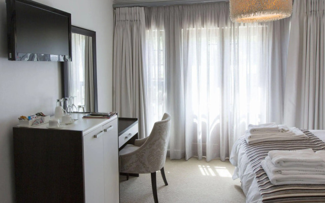 Purple Trumpet Guesthouse