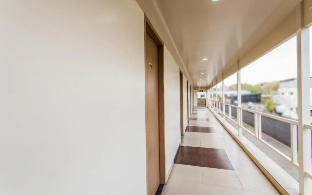 OYO 11929 Hotel Ridhi Sidhi