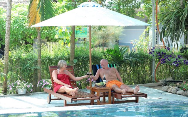 Tropical Garden Homestay Villa