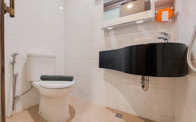 Scenic Designed And Comfy Studio At Sky House Bsd Apartment