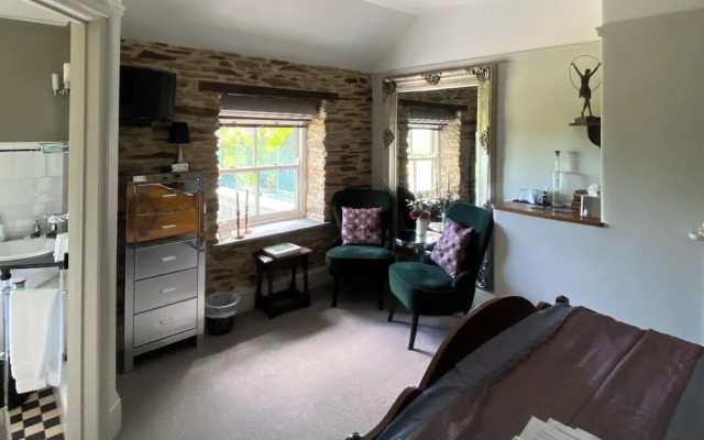 Downton Lodge Country B&B