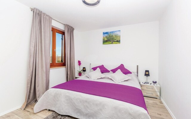 Amazing Home in Krk With Wifi and 2 Bedrooms