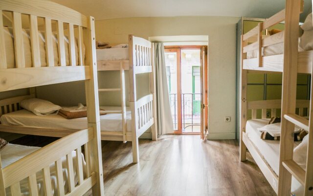 Mad4you Hostel
