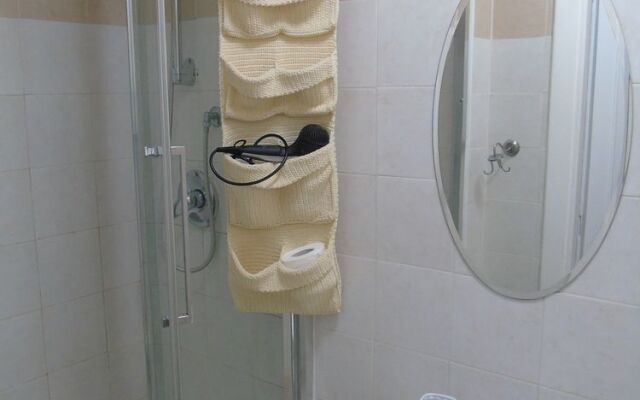 MJ Roma San Pietro Guesthouse