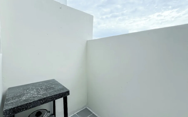 Good Place 1BR at Menara Kebon Jeruk Apartment