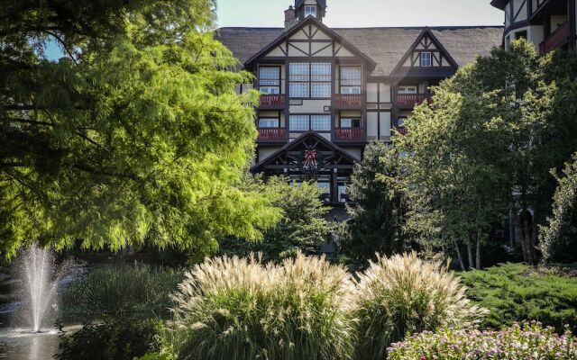 The Inn at Christmas Place