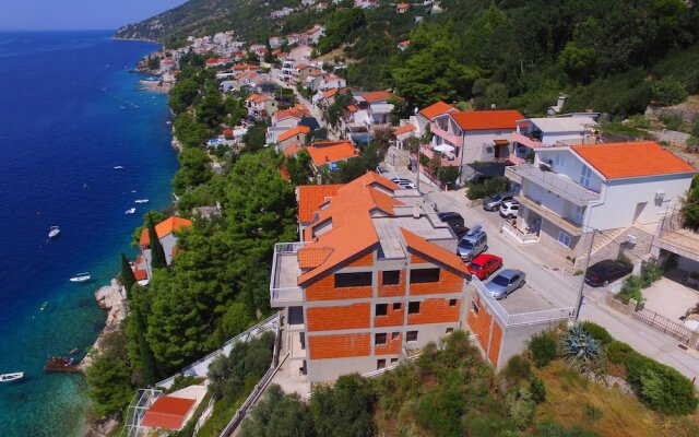 Apartments Galic