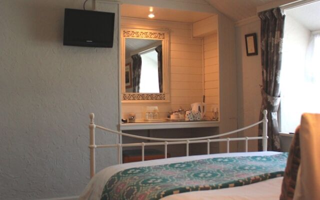 The Four Poster