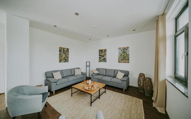 Villa Laurus Residence