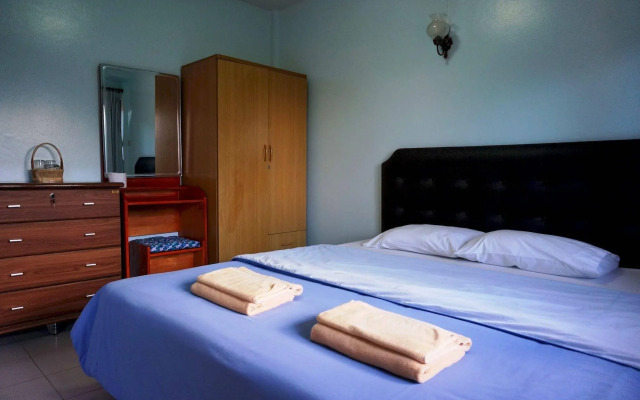 Royal Beach Guest House
