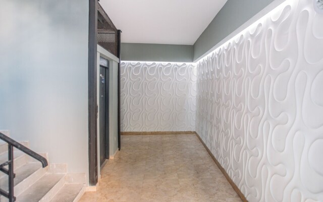 33 Spring Apartment