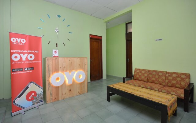 Super OYO 1046 Omah Pathok