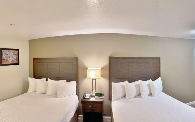 SureStay Hotel by Best Western Williams