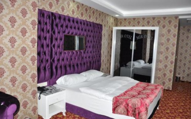 Mus Mir Hotel Saray