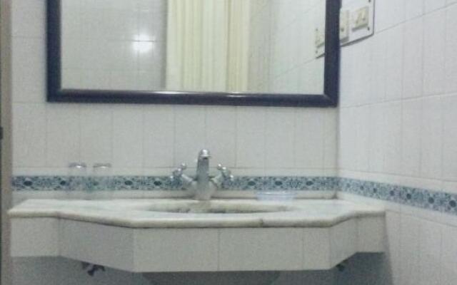 Hotel Marble Palace