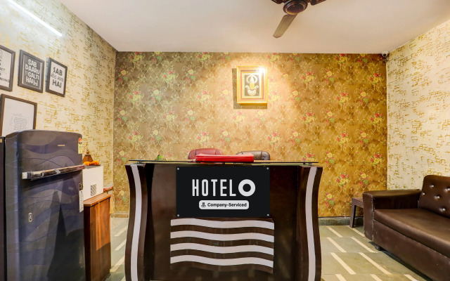 Hotel O Uttam Nagar Near Akash Hospital