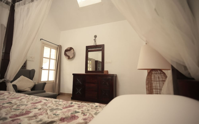 ELIVAAS Palliath House 3 BHK with Patio