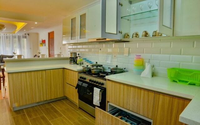 Edmor Residences - Riverside