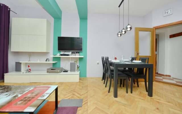 Kimano 2 Apartments With Garden in Zadar