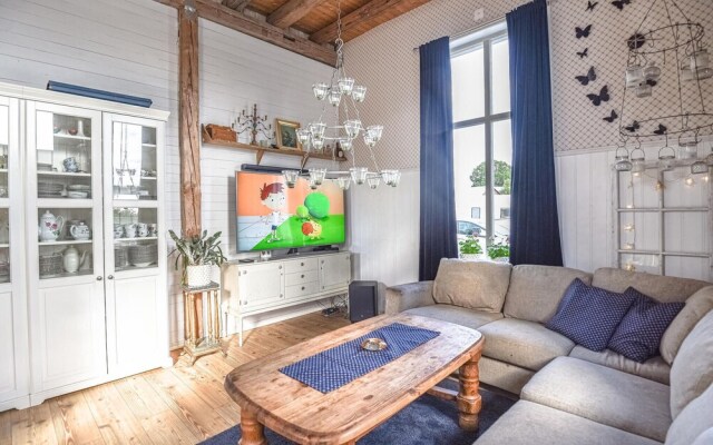 Beautiful Home in Vara With 4 Bedrooms and Wifi