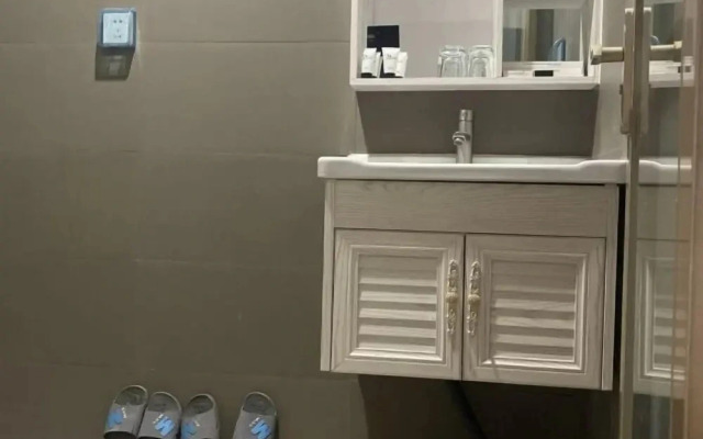 Firstapartment