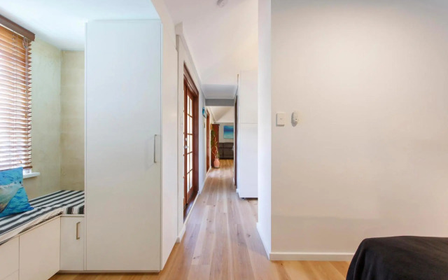 Binks Beach House - South Fremantle