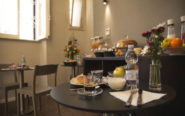 Piccola Navona Roof Garden