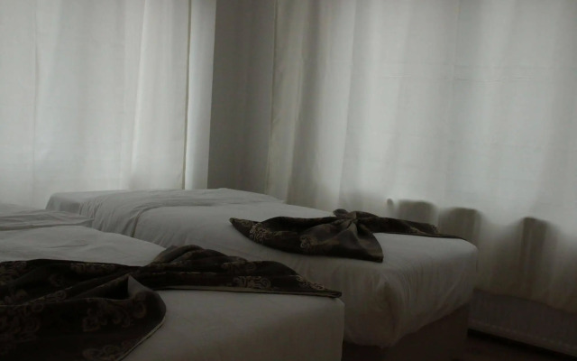 Ixir Hotel