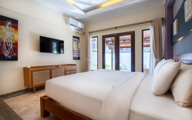 The Club Villas Seminyak – Guest Rooms – Kuta