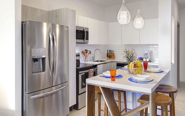 Sunset Blvd 10A - 2 Br Condo