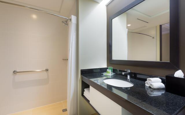 Holiday Inn Panama Distrito Financiero by IHG