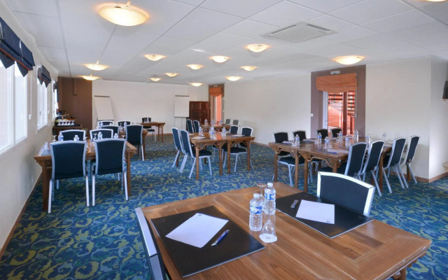 Brit Hotel Ker Lann Aeroport - Parc Expo