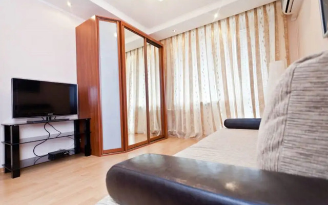 Апартаменты «LUXKV на Нижегородской»