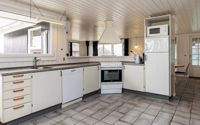 8 Person Holiday Home in Blavand