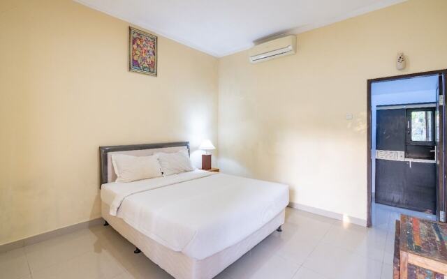 Green Cottage by ABM