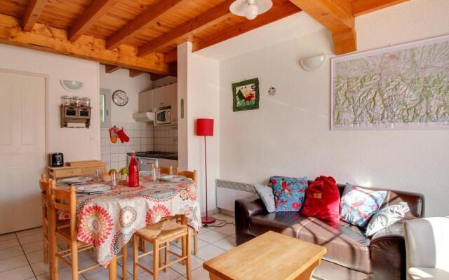 Appartement Esquièze-Sère, 4 pièces, 6 personnes - FR-1-402-90