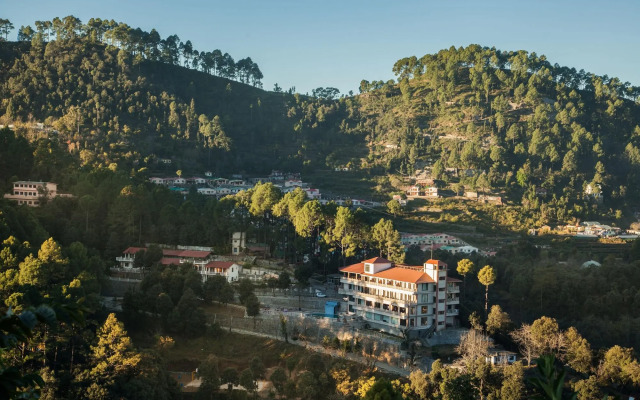 Sea Hawk Inn, Bhimtal