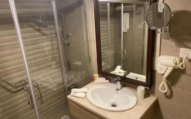 Gloustershire Hotel