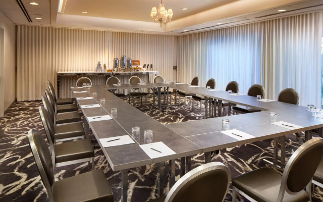 SLS Hotel, a Luxury Collection Hotel, Beverly Hills