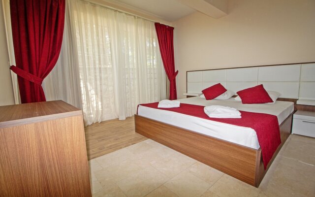 Fethiye Nokta Kaya Suit