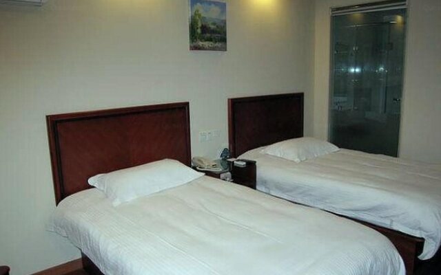 GreenTree Inn Jiangsu Wuxi Lingshan Scenic spot Express Hotel