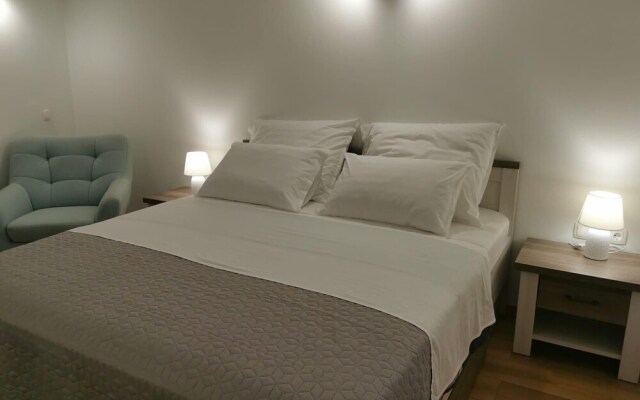 Apartments Koras