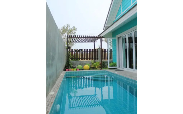 Peach Hua Hin Pool Villa Holiday