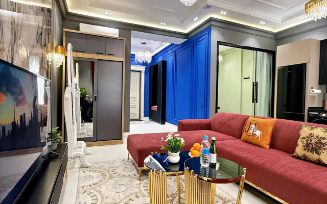 Royal Rentals (Роял Ренталс) на улице Амира Темура 86