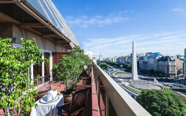 Exe Hotel Colón