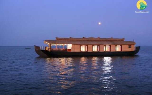 3 BHK Houseboat in Kavanattinkara, Kottayam, Alappuzha, by GuestHouser (D5B0)