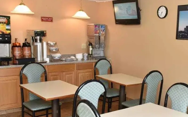 Budget Inn Columbus West