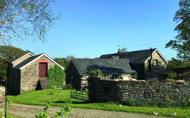 Nant Cledlyn Suite