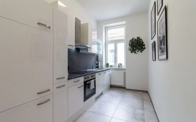 Schönbrunn City Apartment is calling