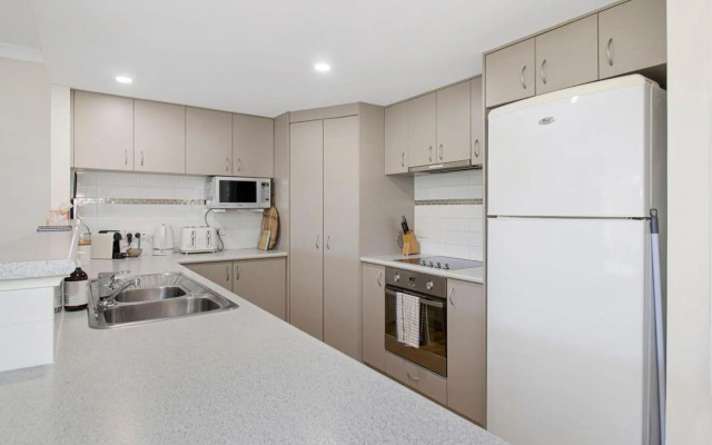 Escape to 64 at Cape View Resort